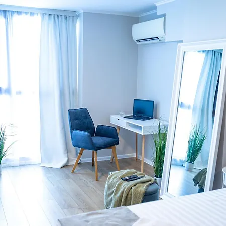 луксозен в модерна сграда -молимаркс делукс