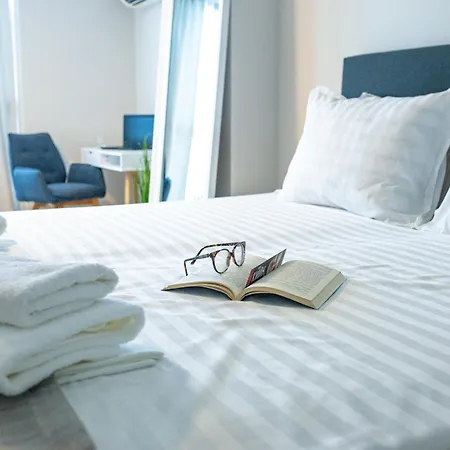 луксозен в модерна сграда -молимаркс делукс * Burgas