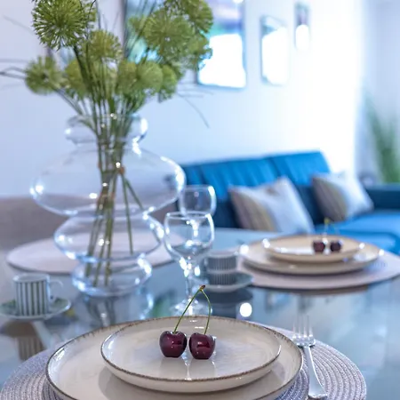 луксозен в модерна сграда -молимаркс делукс Burgas