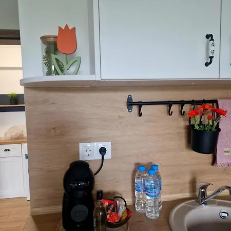 луксозен в модерна сграда -молимаркс делукс * Burgas