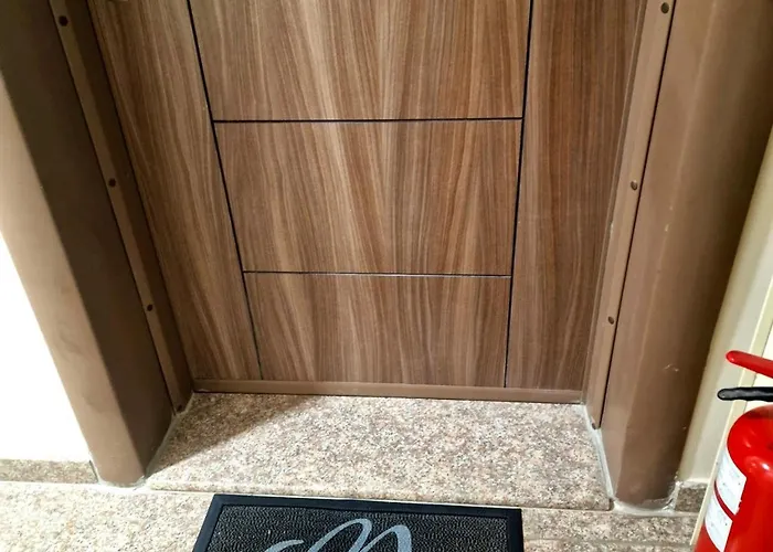 луксозен в модерна сграда -молимаркс делукс Apartment Burgas