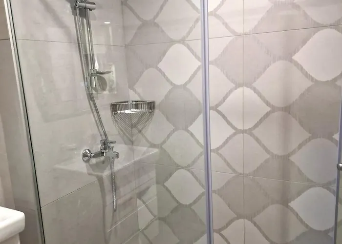 луксозен в модерна сграда -молимаркс делукс * 부르가스